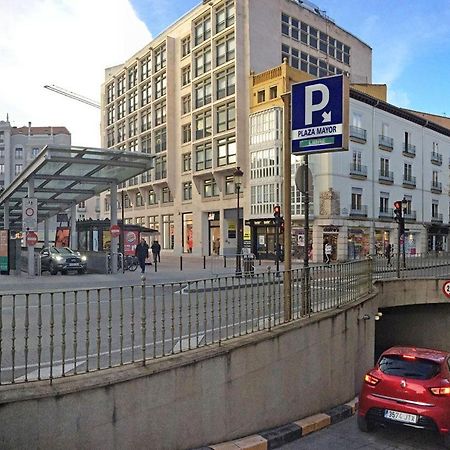Atuaire Home Preciosa Vivienda Vistas A La Catedral Parking Incluido Burgos Bagian luar foto