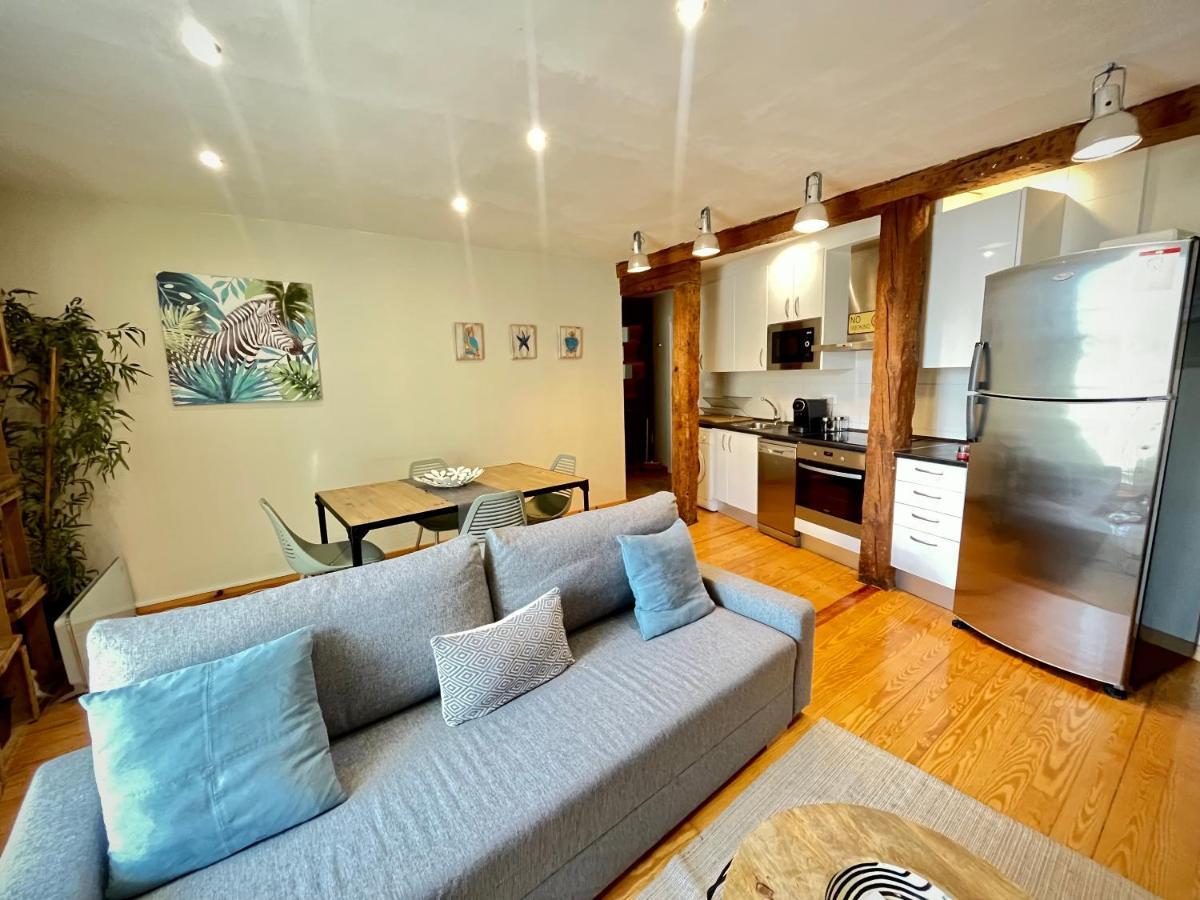 Atuaire Home Preciosa Vivienda Vistas A La Catedral Parking Incluido Burgos Bagian luar foto